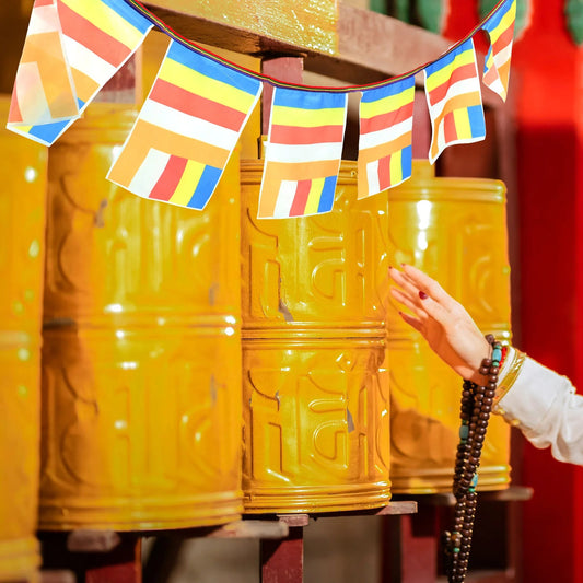 Silk Cloth Five Color Flags Temple Altar Hanging Banner Prayer Flags Home Decor Tibetan Style Pray Banner Buddha Prayer