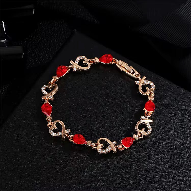 Hollow Love Heart Link Bracelet with Style Gems