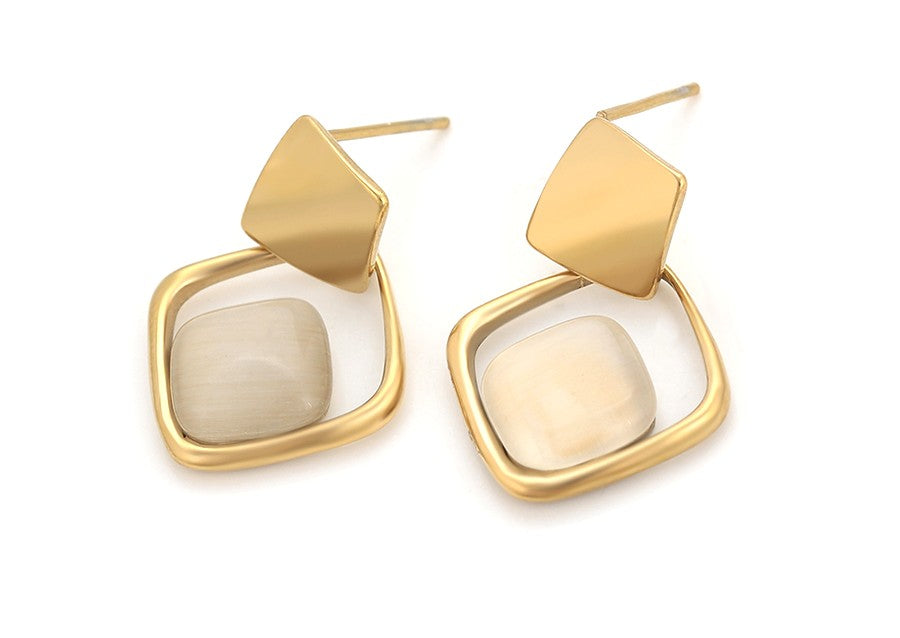 14K Gold Plated Stylish Gold Plated Kite-Shaped Earrings