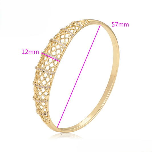 14k Gold Plated Geometric Lattice Openwork Bangle Bracelet with Zirconia