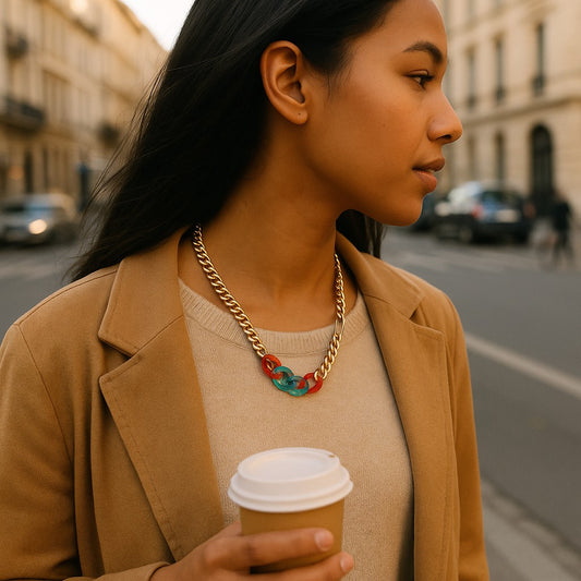 Stylish Gold Link Chain Necklace with Vibrant Acrylic Inserts