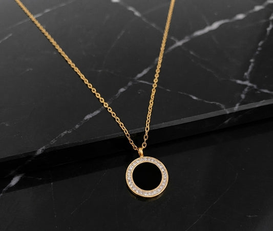 Round Black Agate Pendant Necklace