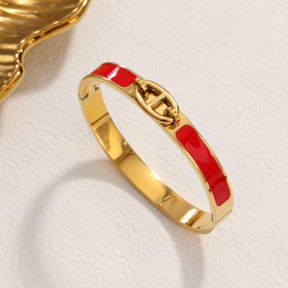 Minimalist Geometric Titanium Steel Bracelet for Women – Enamel Buckle Edition