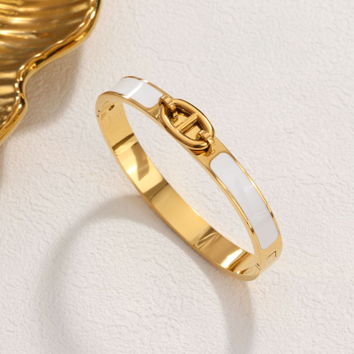 Minimalist Geometric Titanium Steel Bracelet for Women – Enamel Buckle Edition