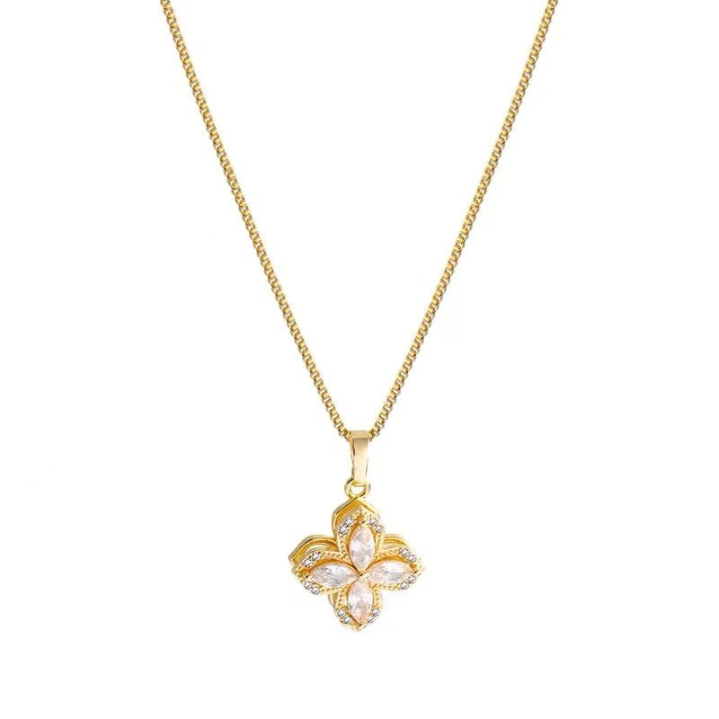 Vintage Regal Champagne Oval Crystal Pendant Necklace | Gold Plated Tone Starburst Sunburst Halo Choker