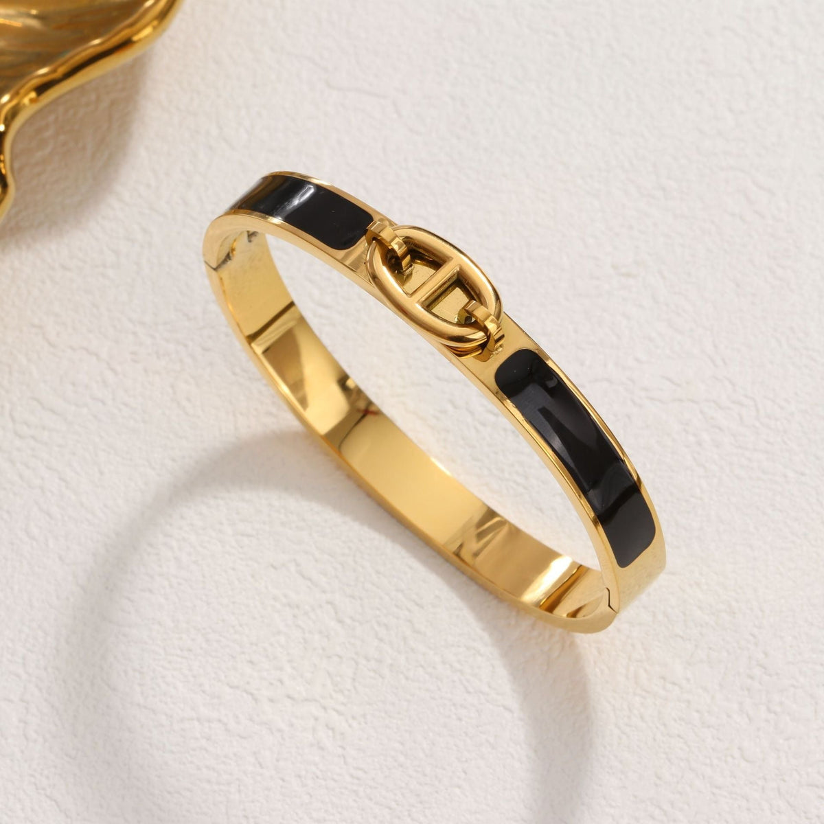 Minimalist Geometric Titanium Steel Bracelet for Women – Enamel Buckle Edition
