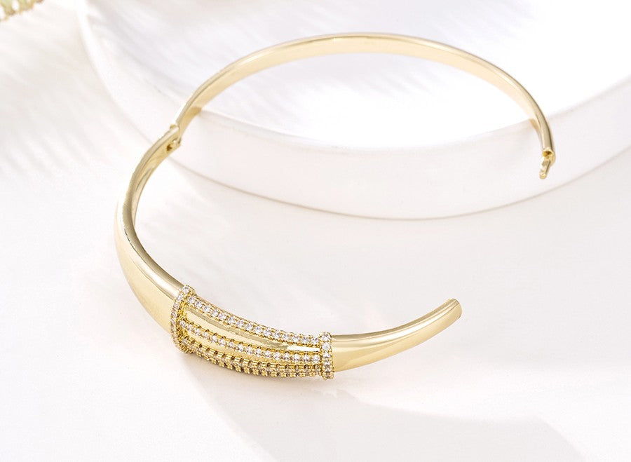 14K Gold Plated Domed Shield Bangle Bracelet