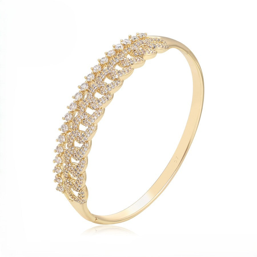 14K Gold Plated Floral Lace Interlocking Chevron Bangle