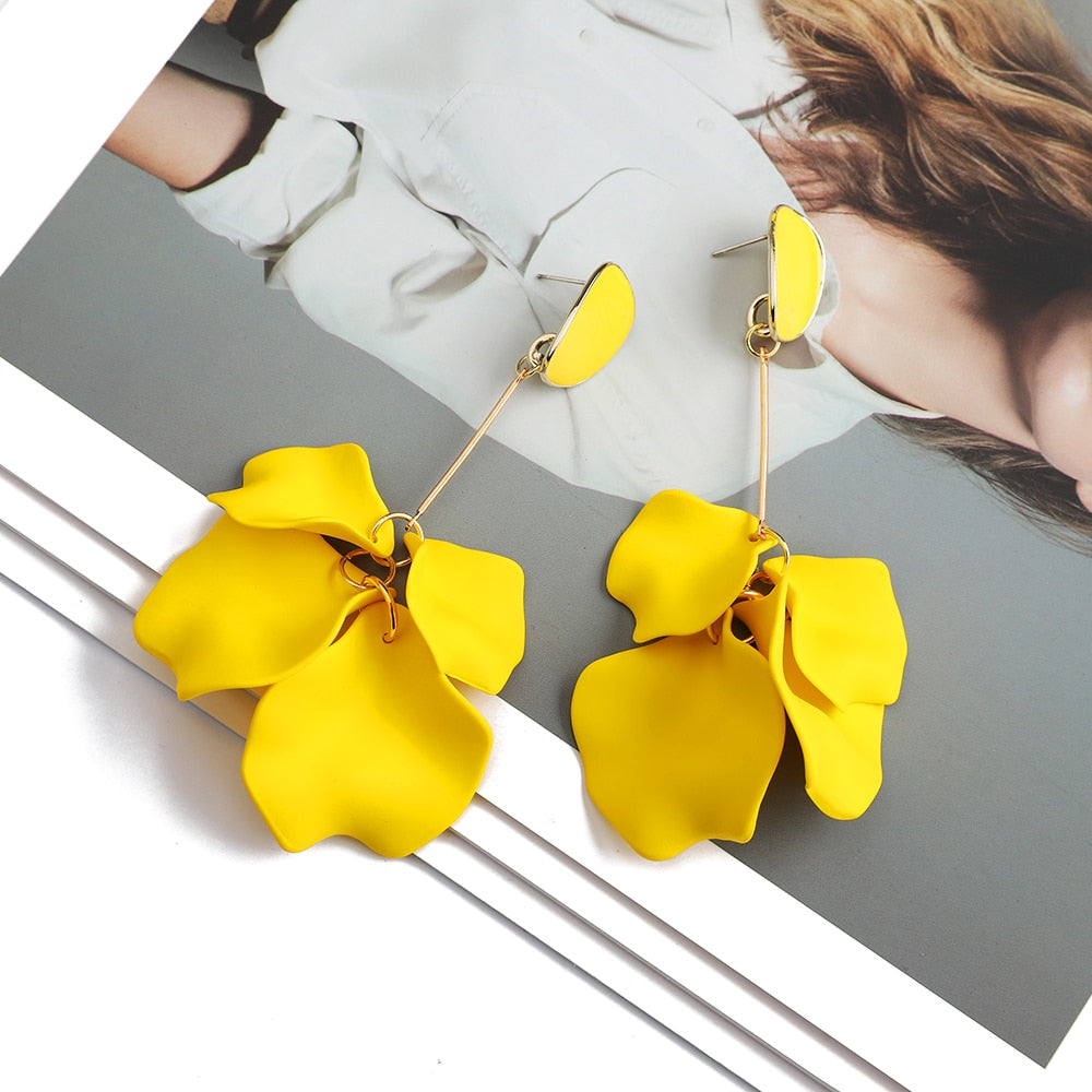 Romantic Sweet Acrylic Petal Long Dangle Drop Earrings For Women Girl 2022 Trend Luxury Fairy Grunge Pendant Jewelry Accessories