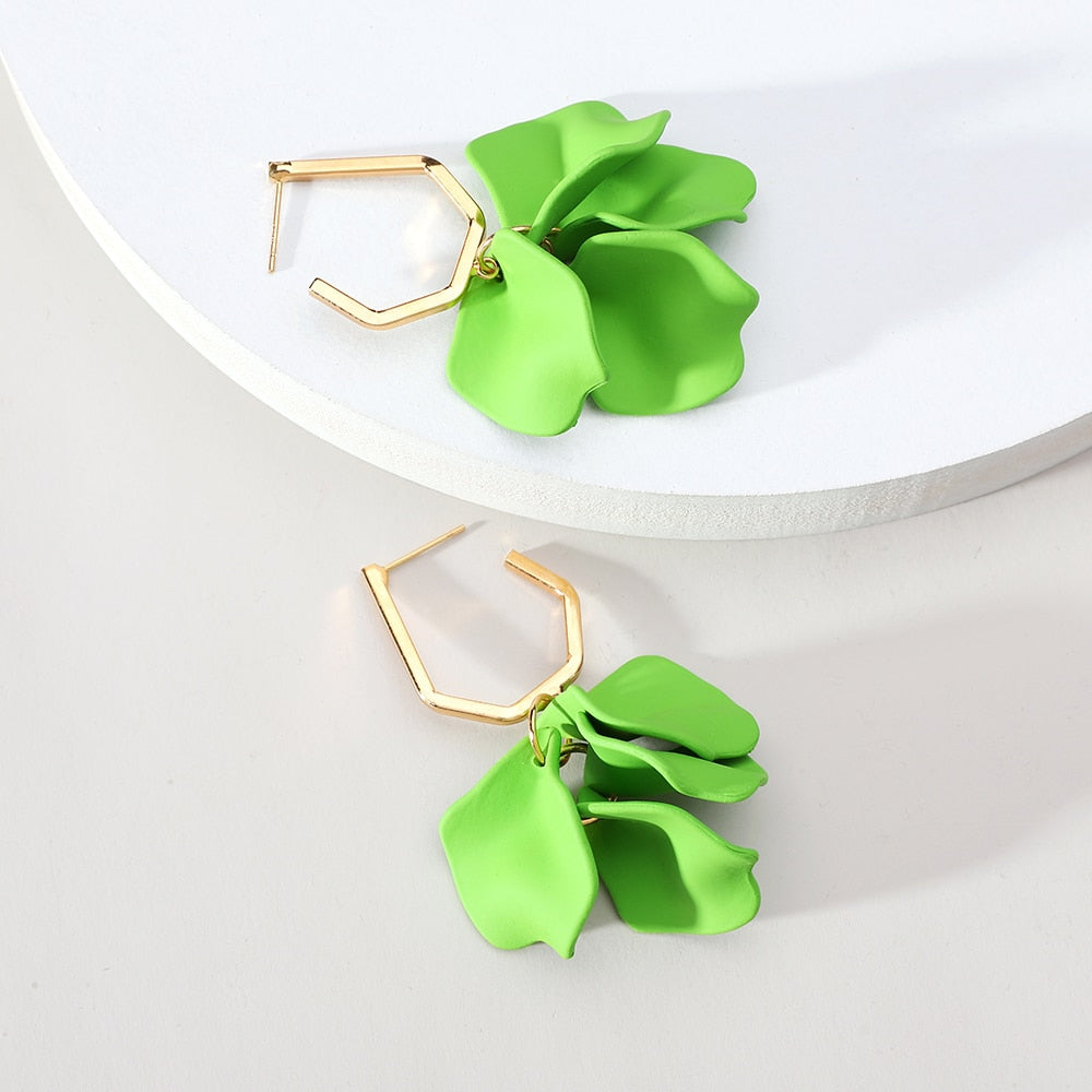 Korean Fashion Acrylic Rose Petals Flower Dangle Earrings For Women 2022 Trend Luxury Design Wedding Party Jewelry Accessories