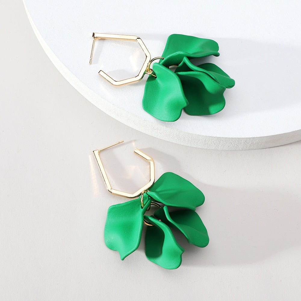 Korean Fashion Acrylic Rose Petals Flower Dangle Earrings For Women 2022 Trend Luxury Design Wedding Party Jewelry Accessories